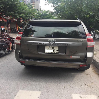 Rèm chắn nắng nam châm dành cho xe ô tô