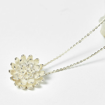 Dây chuyền mặt hoa mẫu đơn bạc - Ngọc Quý Gemstones