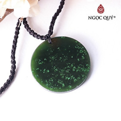 Mặt dây chuyền tròn đá ngọc bích mệnh hỏa, mộc - Ngọc Quý Gemstones