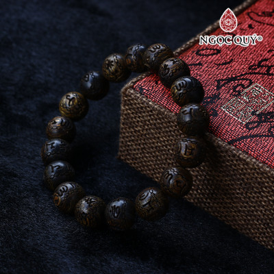 Vòng trầm sánh tròn khắc lục tự minh chú 12mm - Ngọc Quý Gemstones