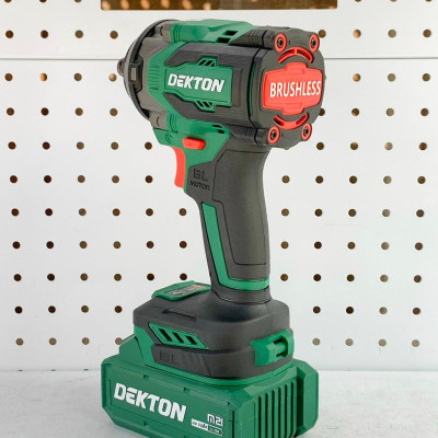 MÁY SIẾT BULONG PIN 21V DEKTON M21-IW520NCP - HÀNG CHÍNH HÃNG