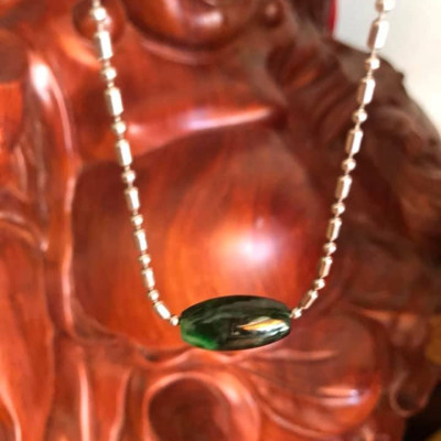 DÂY CHUYỀN LU THỐNG DÀI ĐẸP SIZE HẠT 19MM X 14MM MÀU XANH ĐẬM NHẠT BÓNG ĐẸP 100% ĐÁ CẨM THẠCH TỰ NHIÊN NỮ ĐEO XINH ĐẸP Ạ