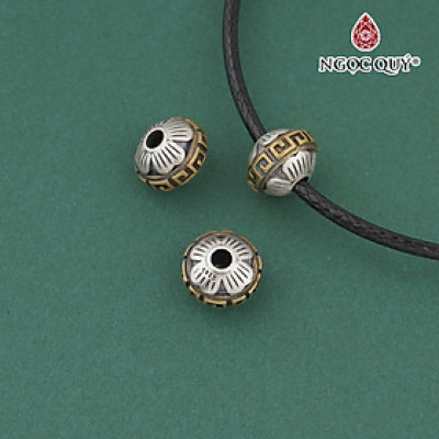 Charm bạc dĩa bay họa tiết hoa văn dát đồng xỏ ngang - Ngọc Quý Gemstones