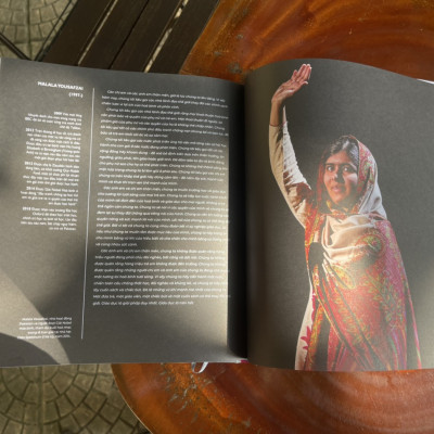 NHỮNG BÀI DIỄN VĂN LÀM THAY ĐỔI THẾ GIỚI TỪ 1945 ĐẾN NAY- bìa cứng in màu toàn bộ - ấn bản kỷ niệm 65 năm thành lập NXB Kim Đồng