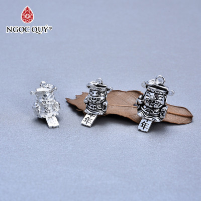 Charm treo ông thần tài may mắn - Ngọc Quý Gemstones
