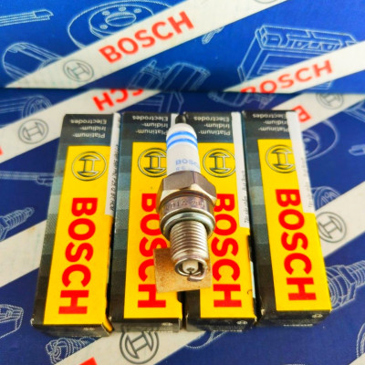 Bugi Xe Máy Chân Ngắn Bosch (Platium) Honda Dream, Wave 110, Future 110, Yamaha Jupiter, Sirius, Nouvo 115, Suzuki Viva, Smash, Sym Attila