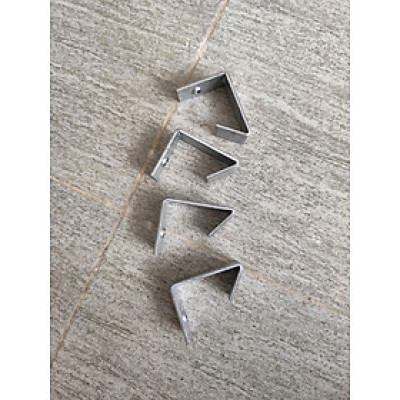 gói 10 móc xà gồ chữ C dùng để treo tyren