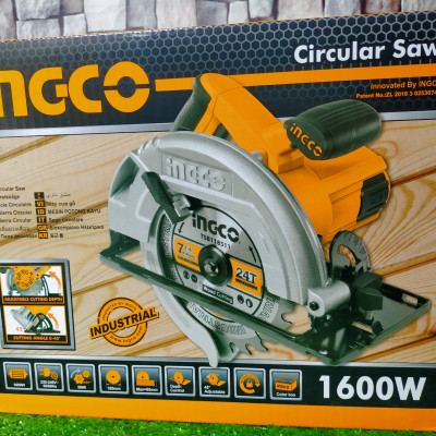 MÁY CƯA ĐĨA TRÒN 185MM 1600W INGCO CS18568 ( TẶNG LƯỠI CẮT VÀ BAO TAY INGCO)- HÀNG CHÍNH HÃNG