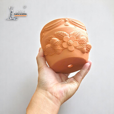 Chậu Ốp Tường Đất Nung Tròn Dáng Trứng Hoa | Trang Trí Ban Công Treo Tường | Wall Decor | 14 ×17cm
