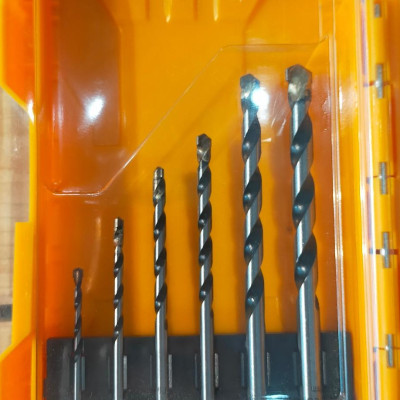 BỘ MŨI KHOAN BÊ TÔNG ĐUÔI TRƠN VÀ ĐUÔI GÀI 11 CHI TIẾT INGCO AKDL31101 - HÀNG CHÍNH HÃNG