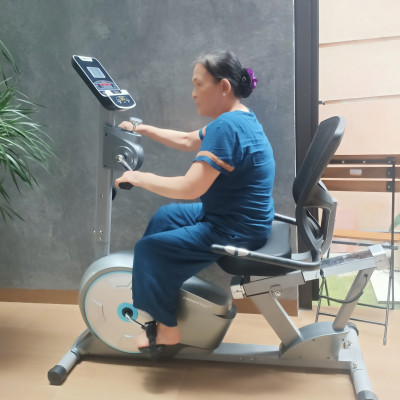 Xe đạp phục hồi chức năng BC 85023