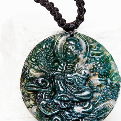 Mặt dây chuyền Phật Bà Quan Âm cưỡi rồng đá chalcedony 52mm mệnh hỏa, mộc - Ngọc Quý Gemstones