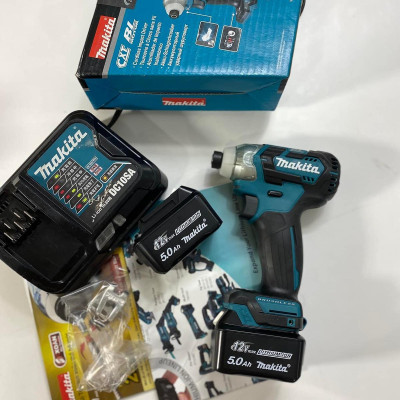 MÁY VẶN VÍT DÙNG PIN 10.8V (135 N·M) MAKITA TD111DZ (KHÔNG KÈM PIN VÀ ĐẾ SẠC) - HÀNG CHÍNH HÃNG