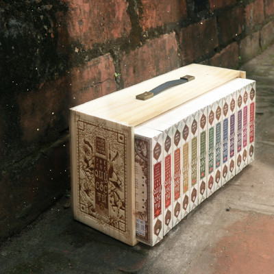 Boxset Chiến quốc tung hoành Thế cục Quỷ Cốc Tử - trọn bộ 13 cuốn hộp gỗ phiên bản giới hạn