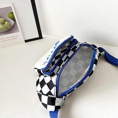 Túi đeo chéo cho bé phong cách dễ thương  - BEE GEE DCTE1052