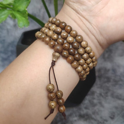 Vòng tay trầm hương 108 hạt|phongthuygiaphat