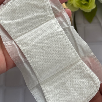 Băng Vệ Sinh Hằng Ngày Cotton Labo Organic Napkin 15cm (40 Miếng/Gói)