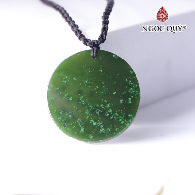 Mặt dây chuyền tròn đá ngọc bích mệnh hỏa, mộc - Ngọc Quý Gemstones