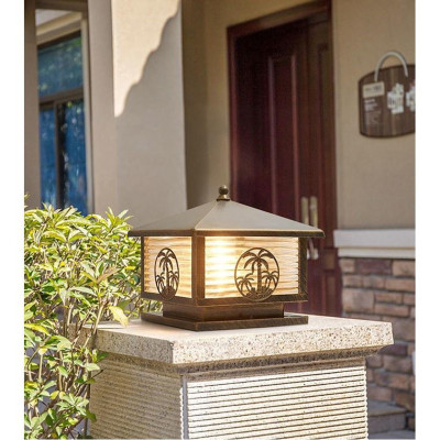 Đèn cổng CARBO trang trí ngoại thất sang trọng, tinh tế.