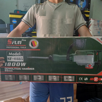 Máy đục bê tông SFUN 0885 1800W 30mm chuyên đục phá, đục nền, đục đá, đục bê tông