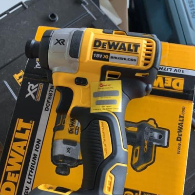 MÁY VẶN VÍT CẦM TAY 18V DEWALT DCF887D1- HÀNG CHÍNH HÃNG
