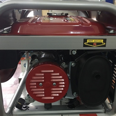 MÁY PHÁT ĐIỆN CHẠY XĂNG BGAS BGA2500G (2KW-2.2KW)- HÀNG CHÍNH HÃNG