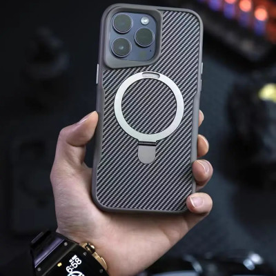 Ốp lưng cho iPhone 15 Pro Max, iPhone 15 Pro hiệu Likgus Fiber hỗ trợ sạc không dây, kèm kệ chống lưng, vân carbon chống trơn trượt, chống sốc cao cấp - Hàng chính hãng