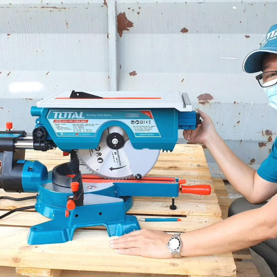 MÁY CẮT NHÔM TRƯỢT KẾT HỢP CƯA BÀN 1800W TOTAL TMS43183051 - HÀNG CHÍNH HÃNG