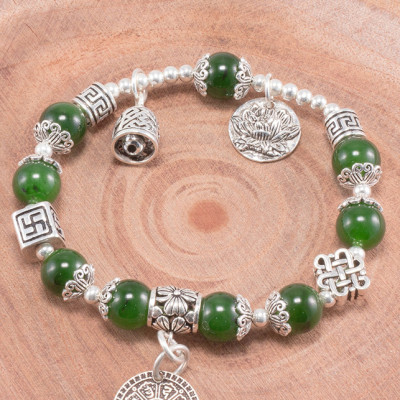 Vòng tay ngọc bích phối charm hoa sen (10mm) Ngọc Quý Gemstones