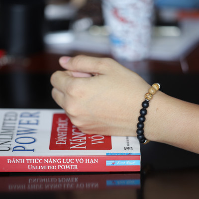 Vòng tay nữ đá Obsidian 8 ly + 6Picture Obsidian