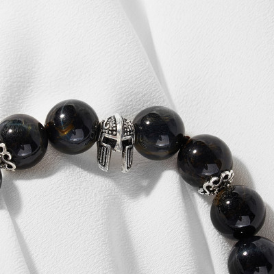 Vòng thạch anh mắt hổ xanh đen phối charm mũ giáp bạc Ngọc Quý Gemstones