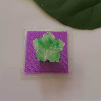 Mặt dây chuyền Mới Đẹp Bông Mai Trắng Xanh Lý nhẹ bóng đều đẹp đá cẩm thạch thiên nhiên ạ Size 14mm x dầy 3mm Đá Ngọc cẩm thạch tự nhiên Nữ bọc vàng làm mặt dây chuyền, mặt nhẫn đeo đẹp ạ