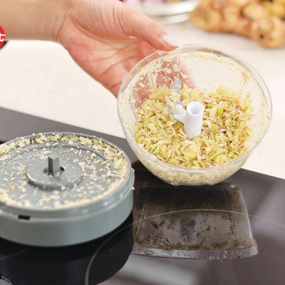 Cối xay tỏi ớt gia vị kéo tay iMat. Cối bằng nhựa Tritan trong suốt an toàn, lưỡi xay 3 tầng sắc bén Chưa có đánh giá