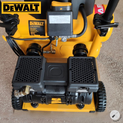 Máy nén khí không dầu 17L DeWALT DXCM3321782 - Hàng chính hãng