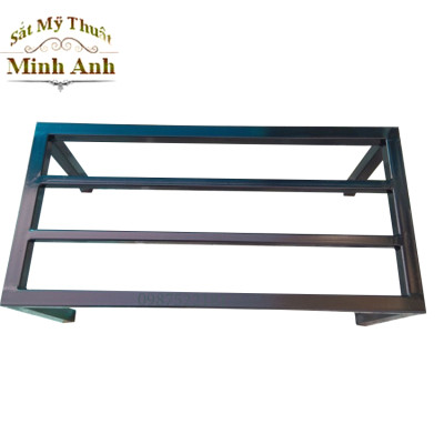 Kệ kê chậu cây Dài 80-90 cm. Rộng 20-25-30cm. Cao 10-15-20-25-30cm. Hộp thép 2*2cm. 2 nan phụ ( Hàng Chính Hãng )