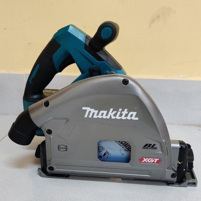 MÁY CƯA ĐĨA CẮT SÂU DÙNG PIN 40V 165MM MAKITA SP001GZ (KHÔNG KÈM PIN VÀ ĐẾ SẠC) - HÀNG CHÍNH HÃNG