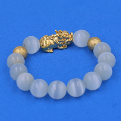 Vòng tay Đá Mắt Mèo Trắng 12 ly - cẩn Tỳ Hưu Phong Thủy inox vàng VMETTHHBV12 - hợp mệnh Kim, mệnh Thủy