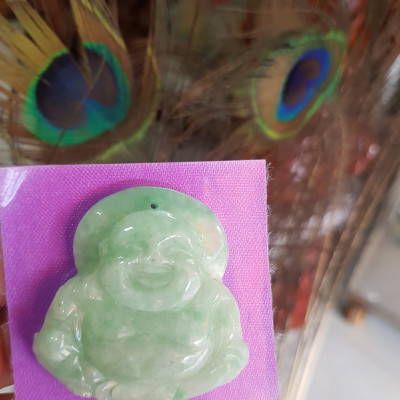 Mặt dây chuyền Nam Phật Di Lặc Tròn Cười Vui Đá Cẩm Thạch Tự Nhiên Trắng Xanh Ngọc Nhẹ đều đẹp  Size N44mm x C45mm x S7mm Nam mệnh Kim Thủy bọc vàng đeo đẹp ạ