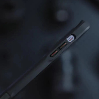 Ốp lưng cho iPhone 14 Pro Max, iPhone 13 Pro Max, iPhone 12 Pro Max  hiệu Likgus Fiber hỗ trợ sạc không dây, kèm kệ chống lưng, vân carbon chống trơn trượt, chống sốc cao cấp - Hàng chính hãng.