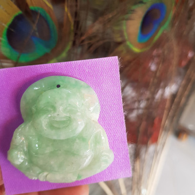 Mặt dây chuyền Nam Phật Di Lặc Tròn Cười Vui Đá Cẩm Thạch Tự Nhiên Trắng Xanh Ngọc Nhẹ đều đẹp  Size N44mm x C45mm x S7mm Nam mệnh Kim Thủy bọc vàng đeo đẹp ạ