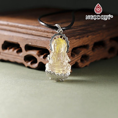 Dây chuyền phật bà thạch anh tóc vàng bọc bạc 34x18mm mệnh thủy, kim - Ngọc Quý Gemstones