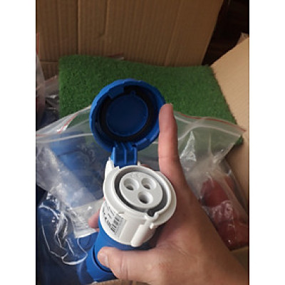 | Chính hãng | Ổ cắm công nghiệp PKF16M723 Schneider di động