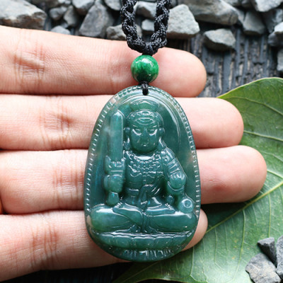 Mặt Dây Chuyền Bất Động Minh Vương Chalcedony Ngọc Quý Gemstones (5 x 3.3 cm)