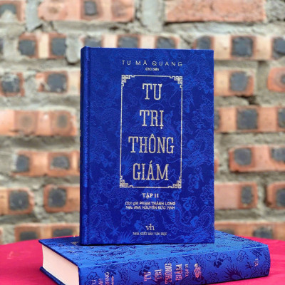 [Bìa cứng] TƯ TRỊ THÔNG GIÁM – TẬP 11– Tư Mã Quang – Phạm Thành Long dịch – Tri Thức Trẻ Books – Nhà xuất bản Văn Học.