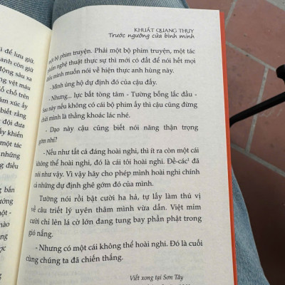 (Combo 2 cuốn) TRONG CƠN GIÓ LỐC - TRƯỚC NGƯỠNG CỬA BÌNH MINH – Khuất Quang Thuỵ - Vietnambook – NXB Quân Đội Nhân Dân