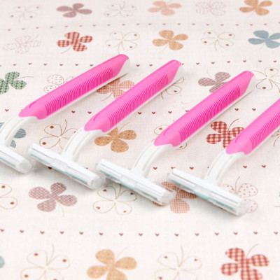 Bộ 4 Dao Cạo Râu Razors Loại 3 Lưỡi Siêu Bền LƯỠI DAO SẮC BÉN, THIẾT KẾ THÔNG MINH, NHỎ GỌN - Hàng chính hãng