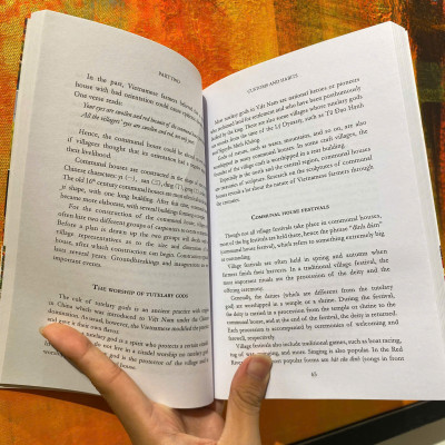 Sách - A guide to Vietnamese culture - Vietnamese Cultural Window - The Gioi Publishers - English Book - Ngoại văn Văn hóa Việt Nam