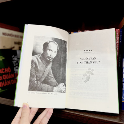 Di sản Hồ Chí Minh. Bác Hồ với thiếu niên, nhi đồng