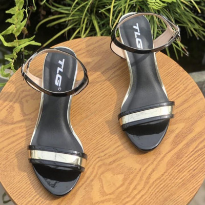 Sandal cao gót viền đồng hot trend  trẻ trung năng động 20825