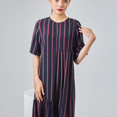 Đầm dáng suông nhún bèo cách điệu Maxivic, La Mộc LM012295